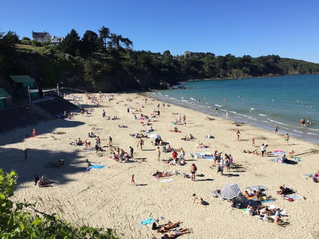 Spacieuse Maison Typique Pour 10 Personnes Vue Mer Plage A 10 Minutes A Pied- Ideale Pour Des Vacances Ou Un Weekend En Famille Ou Entre Amis Etables-sur-Mer Luaran gambar
